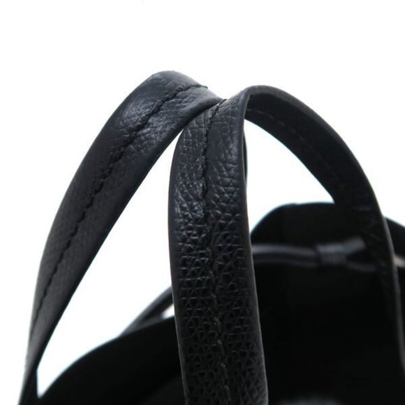 Celine Vertical Cabas Mall - Picture 4 of 9